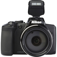 Nikon Coolpix B600 - Vue de face