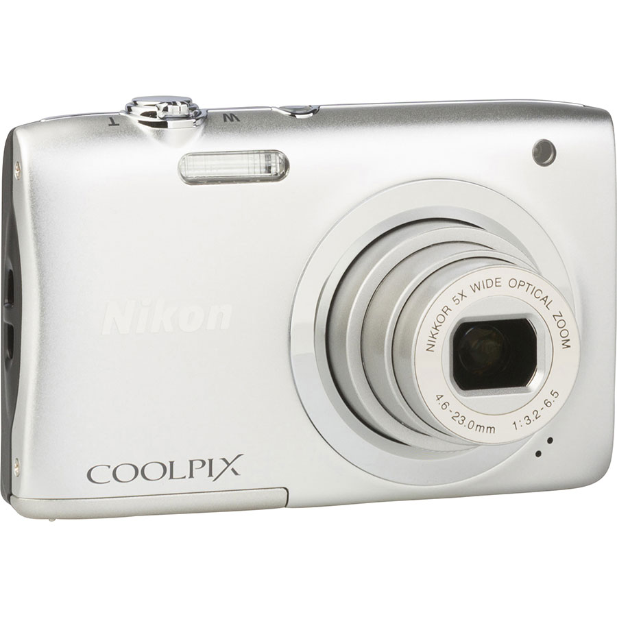 Nikon Coolpix A100 - Vue de 3/4 vers la droite