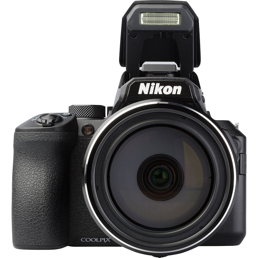 Nikon Coolpix P950 - Vue de face