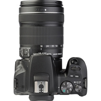 Canon EOS 250D + EF-S 18-135 mm IS STM - Vue du dessus