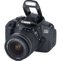 Canon EOS 650D + EF-S 18-55mm IS II