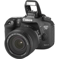 Canon EOS 7D Mark II + EF-S 15-85 mm IS USM
- Vue principale
