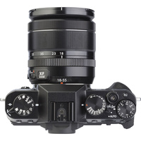 Fujifilm X-T30 + Fujinon Super EBC XF 18-55 mm R LM OIS - Vue du dessus