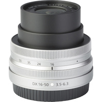 Nikon Z FC + Nikkor Z DX 16-50 mm VR - Vue de l'objectif