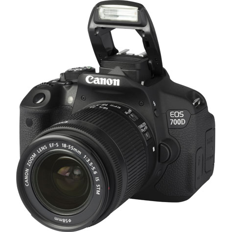 Canon EOS 700D + EF-S 18-55 mm IS STM - Vue principale