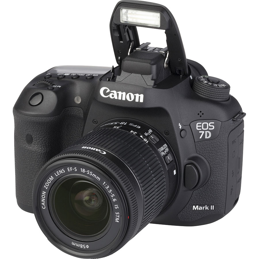 Canon EOS 7D Mark II + EF-S 18-55 mm IS STM - Vue principale