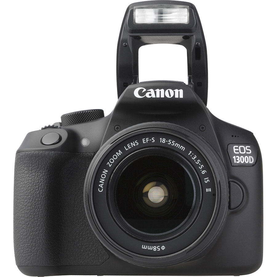 Canon EOS 80D + EF-S 18-135 mm IS USM - Vue de face