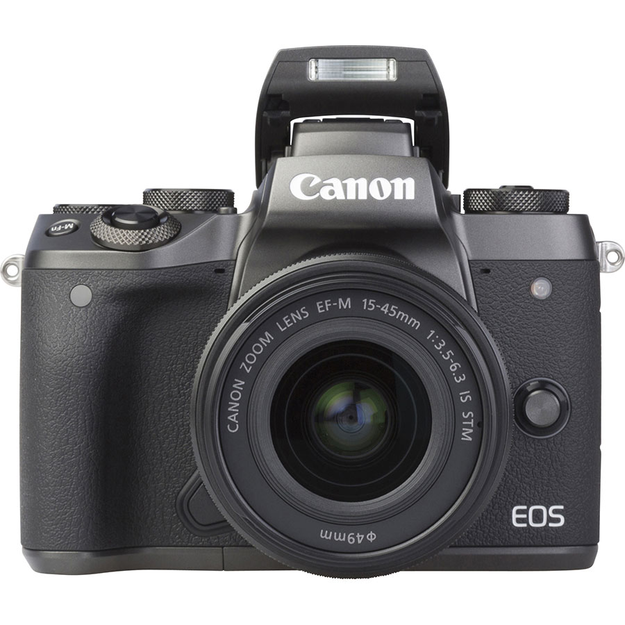 Canon EOS M5 + EF-M 15-45 mm IS STM - Vue de face