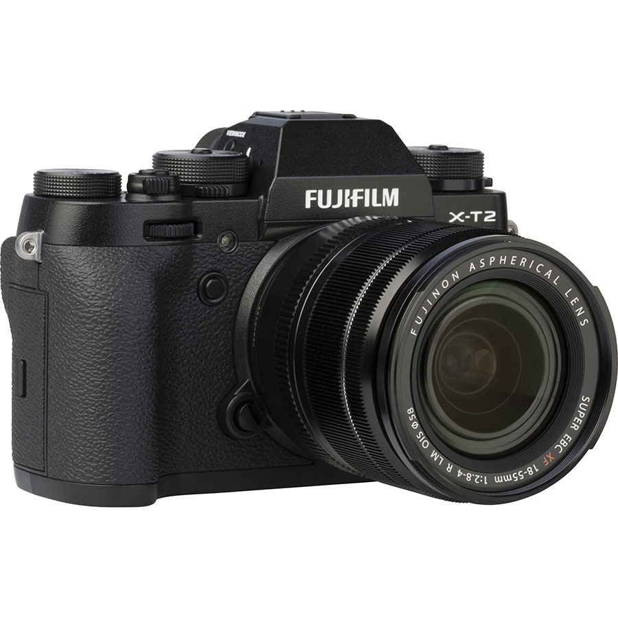 Fujifilm X-T2 + Fujinon Super EBC XF 18-55 mm R LM OIS - Vue de 3/4 vers la droite