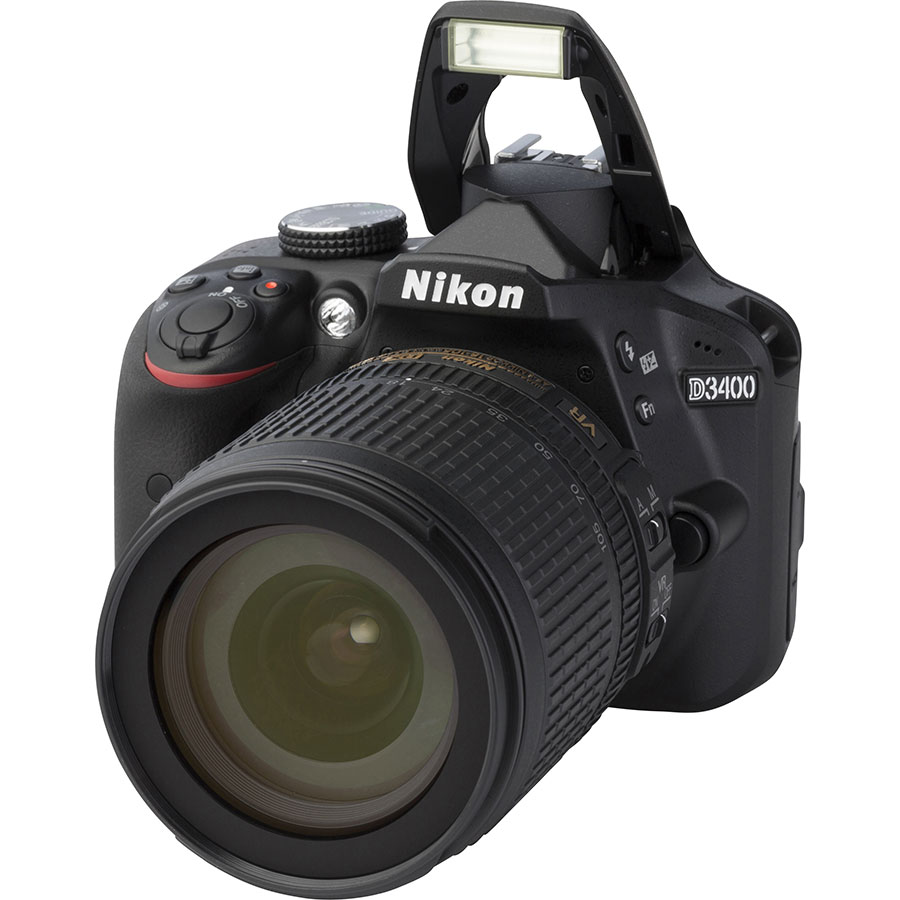 Nikon D3400 + AF-S DX Nikkor 18-105 mm G ED VR - Vue principale