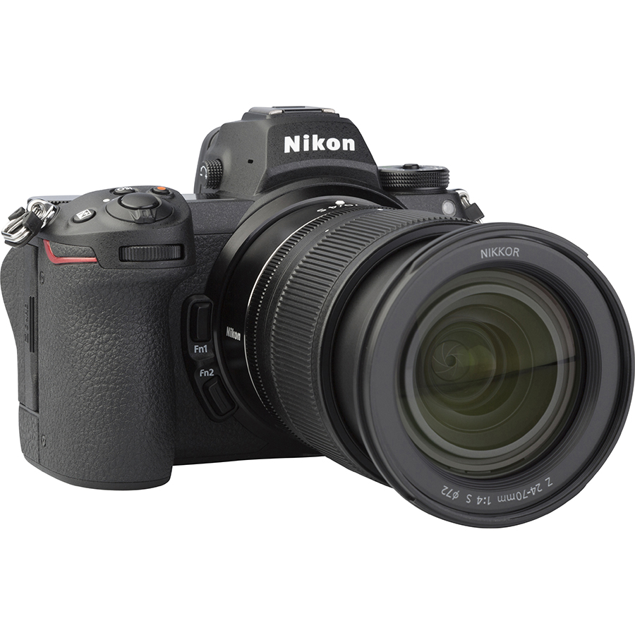 Nikon Z6 II + Nikkor Z 24-70 mm F4 S - Vue de 3/4 vers la droite