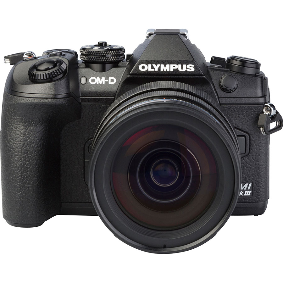 Olympus OM-D E-M1 Mark III + M.Zuiko Digital ED 12-40 mm Pro - Autre vue de face