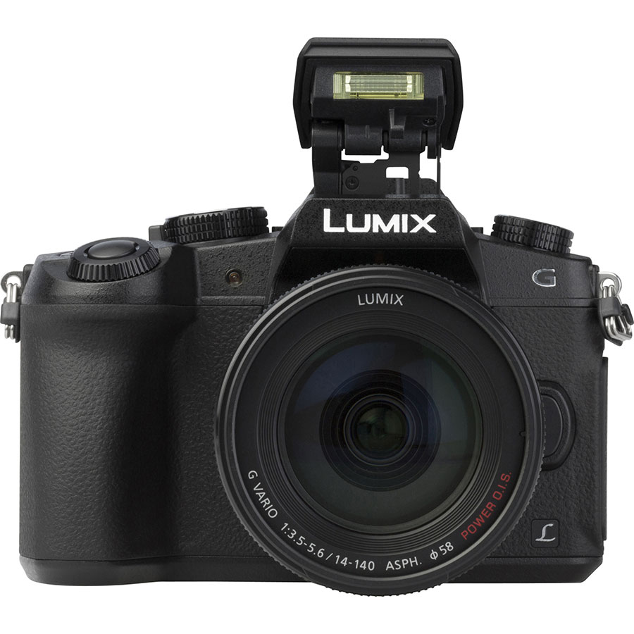 Panasonic Lumix DMC-G80 + Lumix G Vario 14-140 mm Power OIS - Vue de face