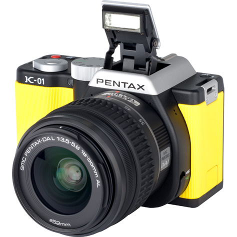 Pentax K-01 + smc DAL 18-55mm AL - Vue principale