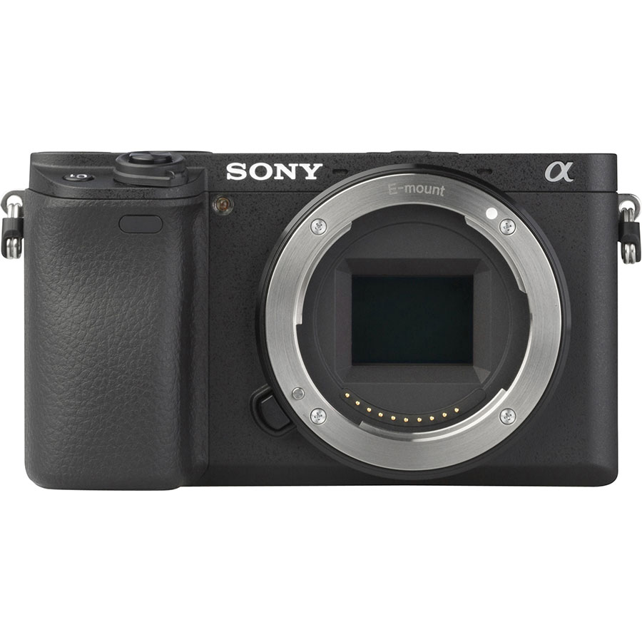 Sony ILCE-6300 + E 16-50 mm PZ OSS SELP1650 - Vue de face sans objectif