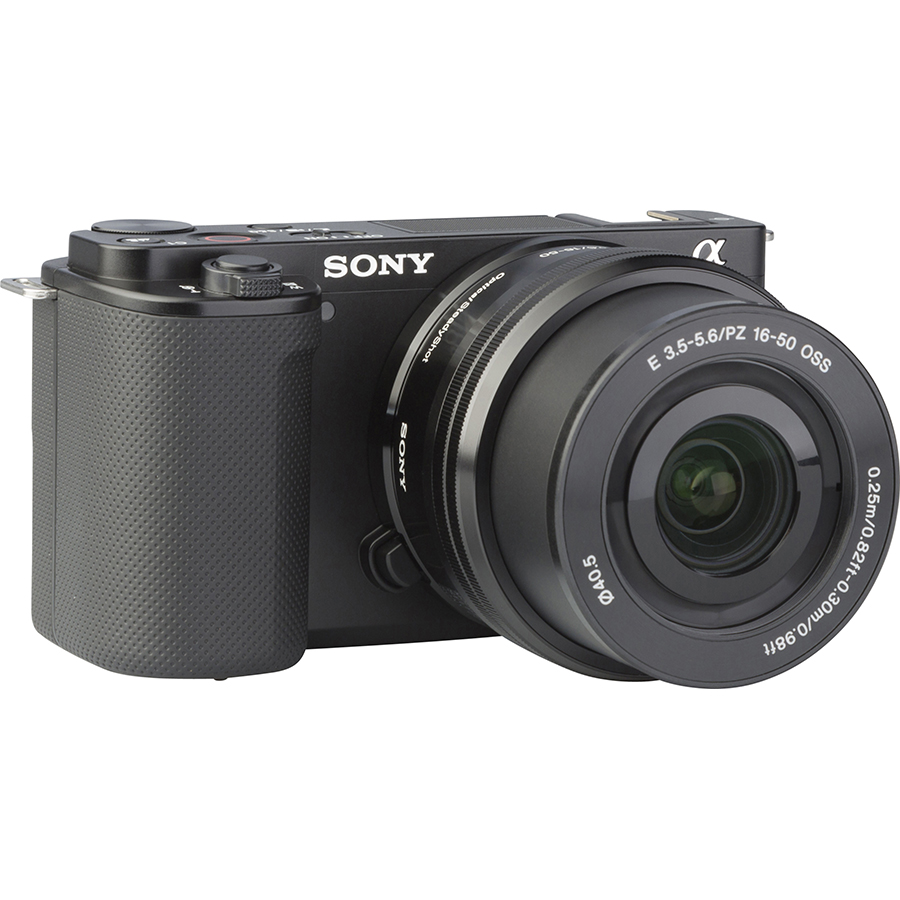 Sony ZV-E10 + E 16-50 mm PZ OSS - Vue de 3/4 vers la droite
