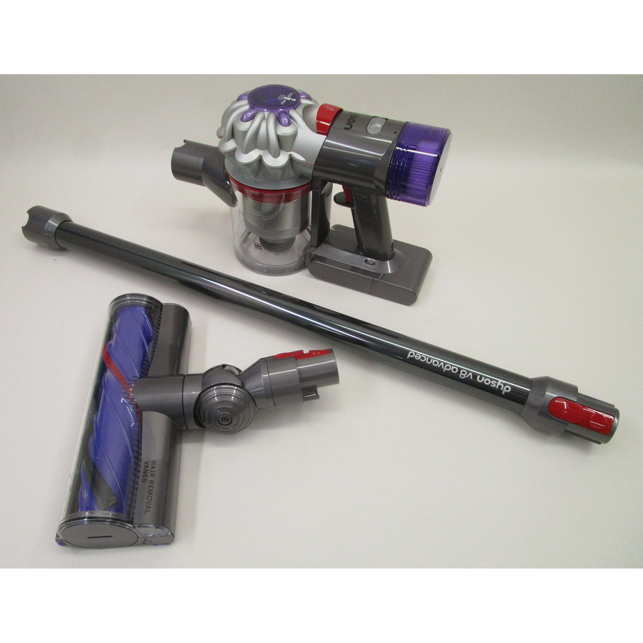 Dyson V8 Advanced - Aspirateur démonté
