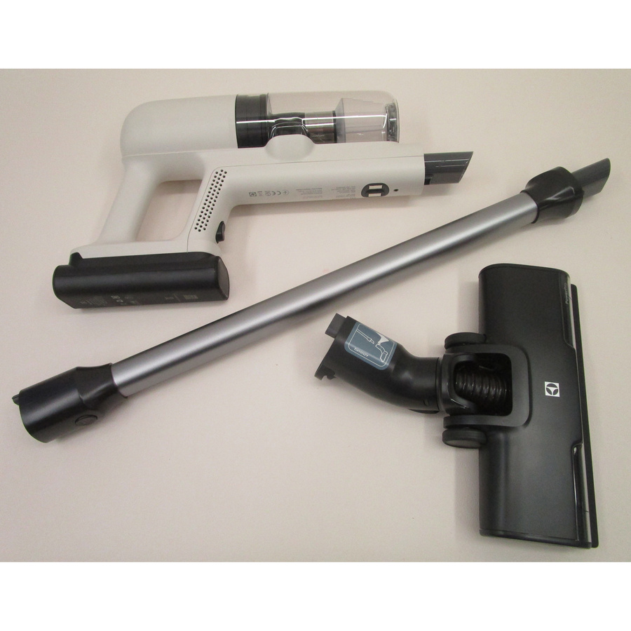 Electrolux EP71HB14UV - Aspirateur démonté