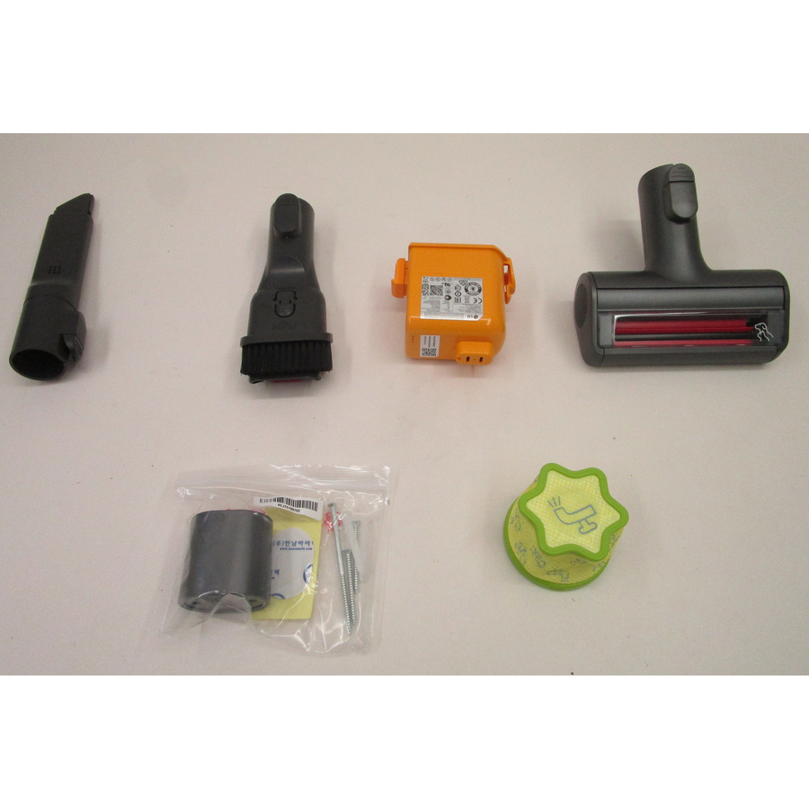 LG Kompressor A9K-Ultra2C - Accessoires fournis