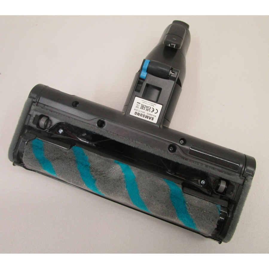 Samsung VS20B95C43W Bespoke Jet Plus complete - Brosse parquets et sols durs vue de dessous