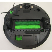 iRobot Roomba Combo J7+ C7558 40 - Vue de dessous