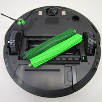 iRobot Roomba J7 J7158 - Brosse principale retirée
