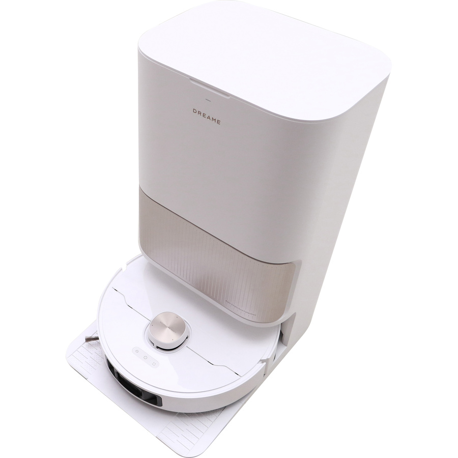 Dreame L40 Ultra - Aspirateur sur sa station de charge