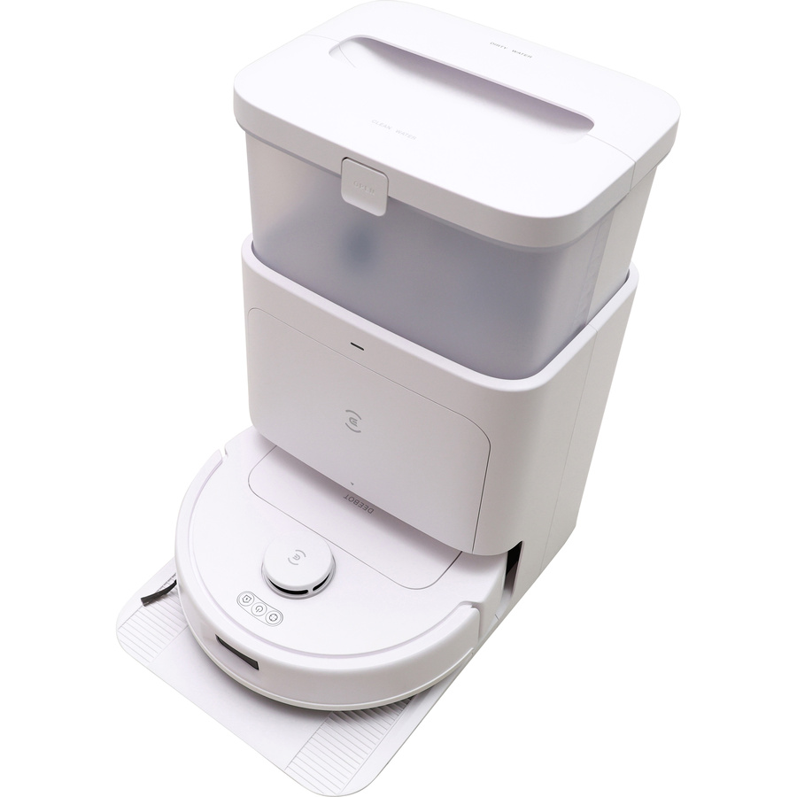 Ecovacs Deebot N30 Pro Omni - Aspirateur sur sa station de charge
