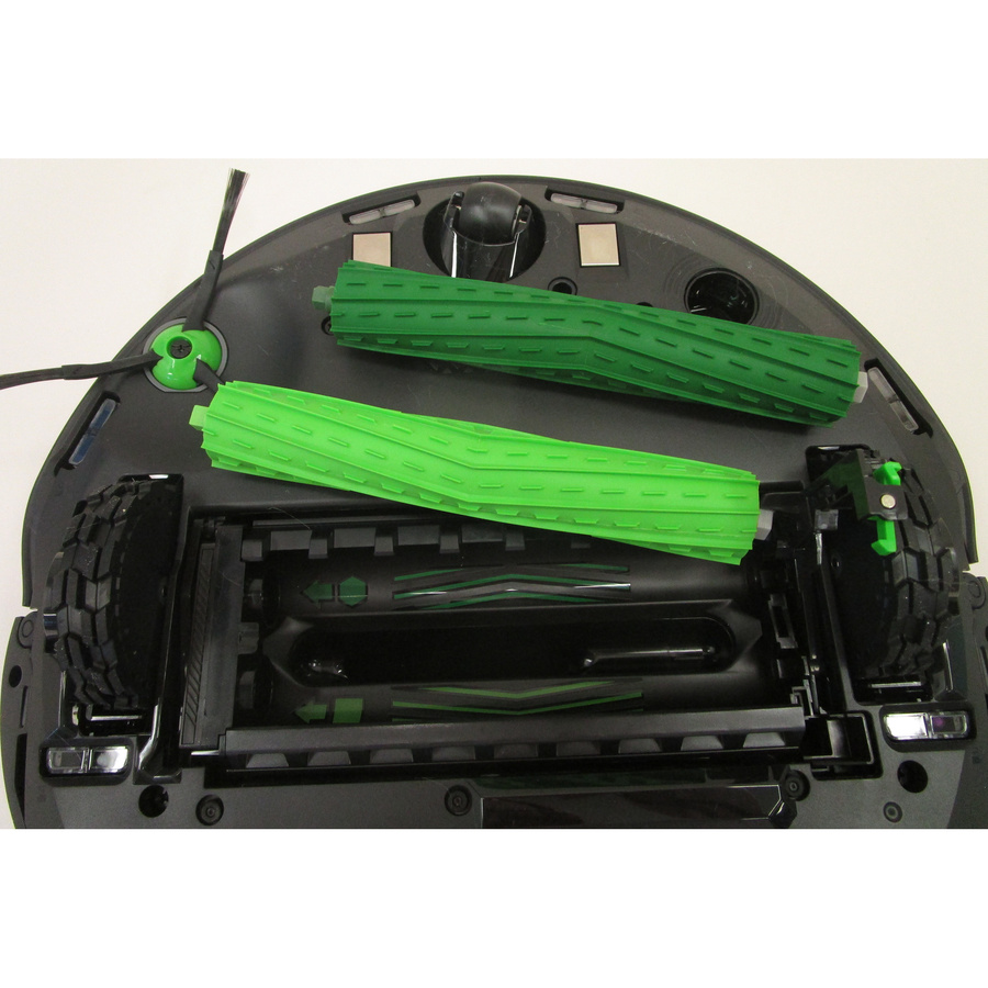 iRobot Roomba Combo J7+ C7558 40 - Accès aux brosses principales