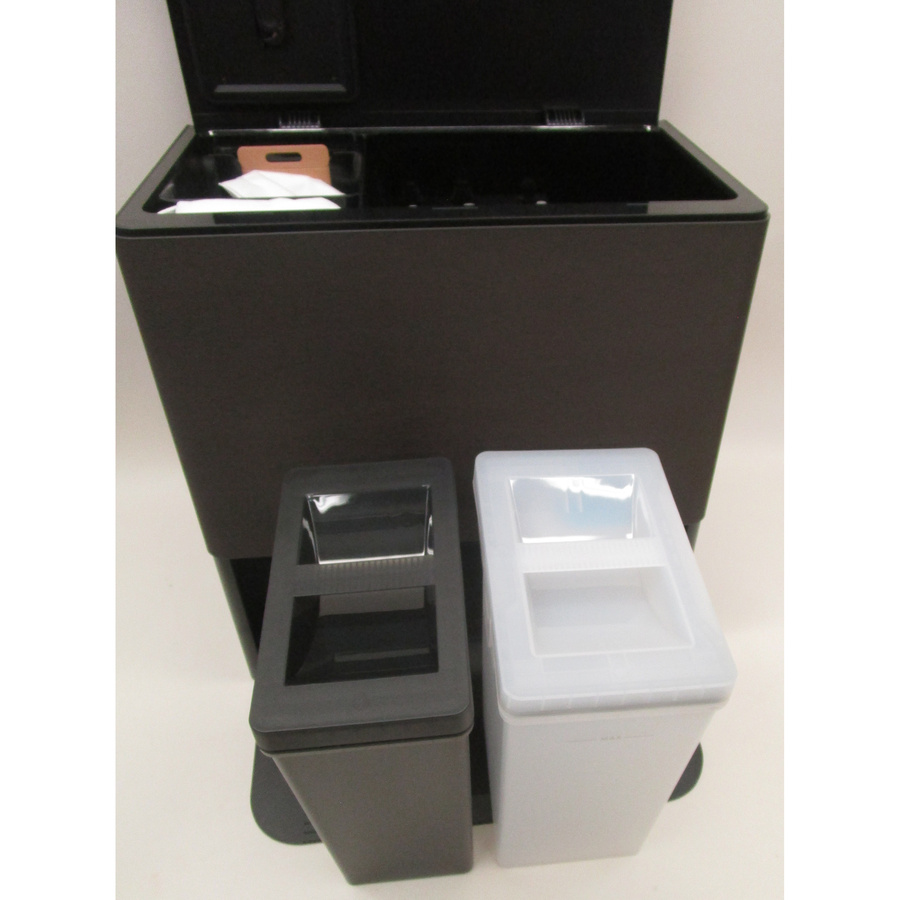 iRobot Roomba Max 705 Combo + base AutoWash X185040 - Double compartiment : eau propre et eau usée