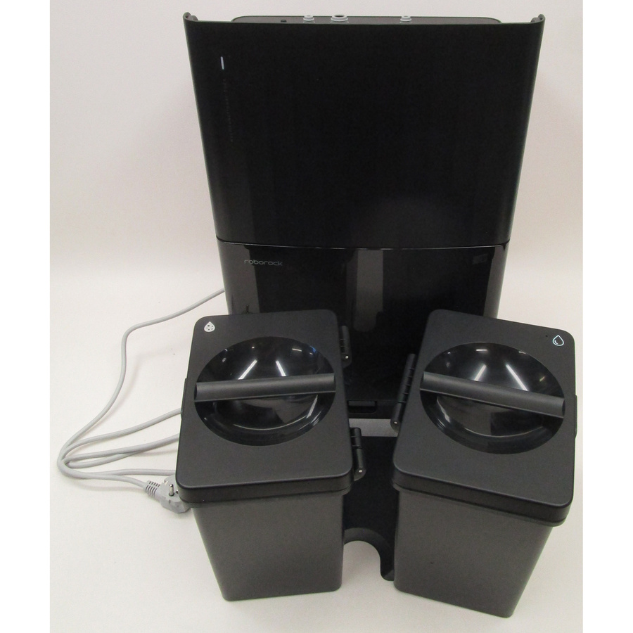 Roborock Qrevo Edge 5V1 - Double compartiment : eau propre et eau usée
