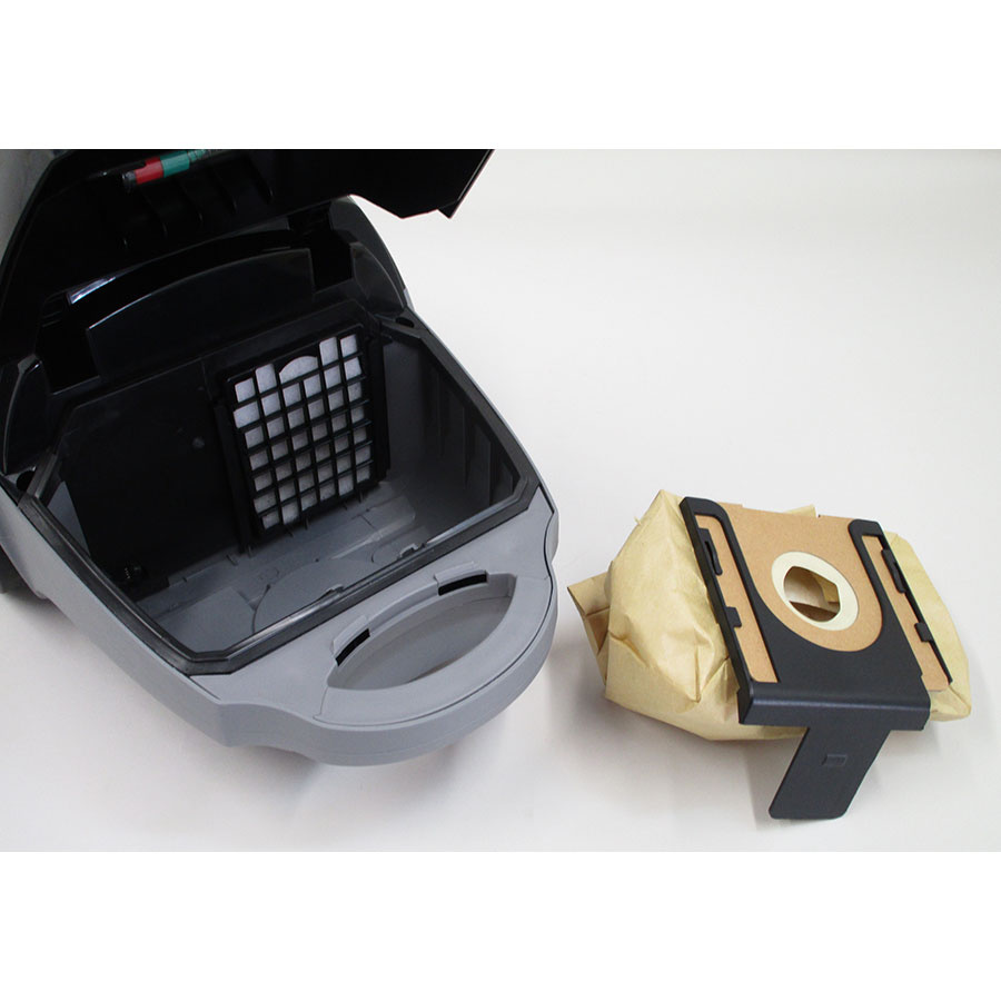 Eco+ (E. Leclerc) L5103-VC - Sac à poussières sur son support