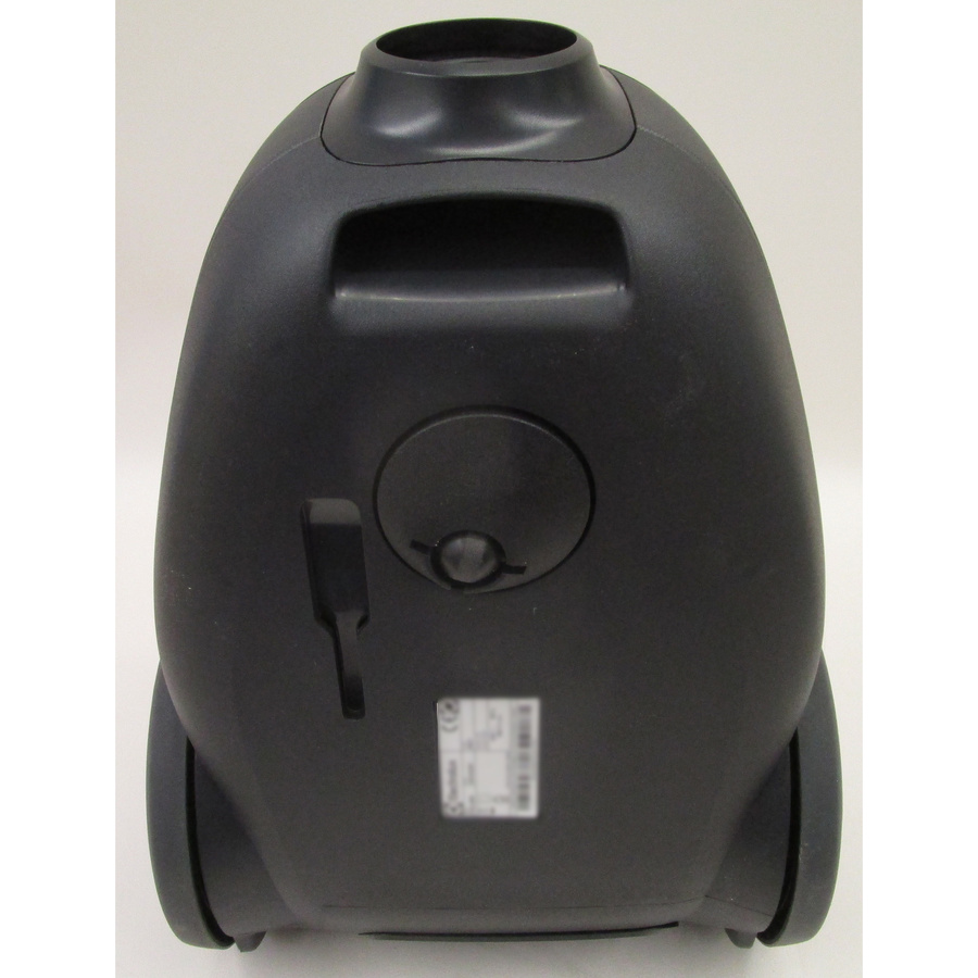 Electrolux PD82-4BM Pure D8 - Roulettes pivotantes à 360°