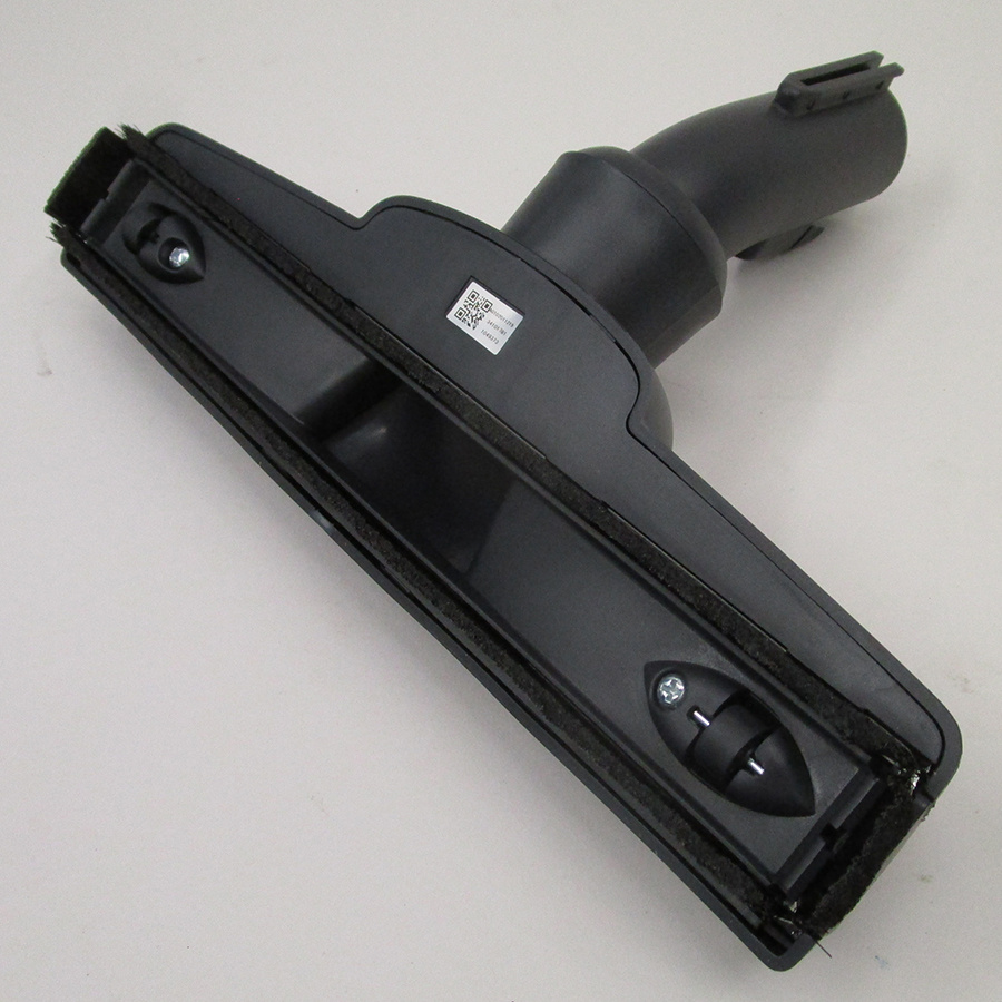 Electrolux PD82-4ST Pure D8.2 Origin - Brosse parquets et sols durs vue de dessous