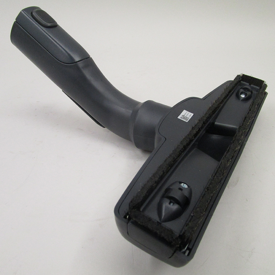 Electrolux PD82-Green Pure D8.2 - Brosse parquets et sols durs vue de dessous