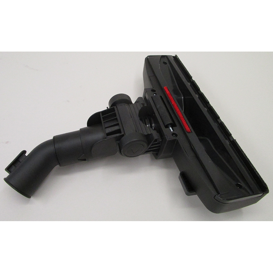 Klindo (Carrefour) KVC23BA-20 - Brosse universelle vue de dessous