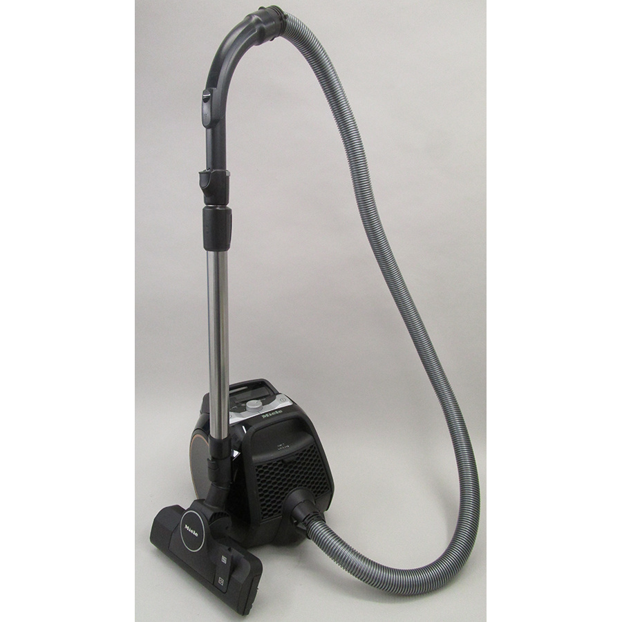 Miele Boost CX1 Cat&Dog PowerLine SNCF0 - Vue d'ensemble en position parking