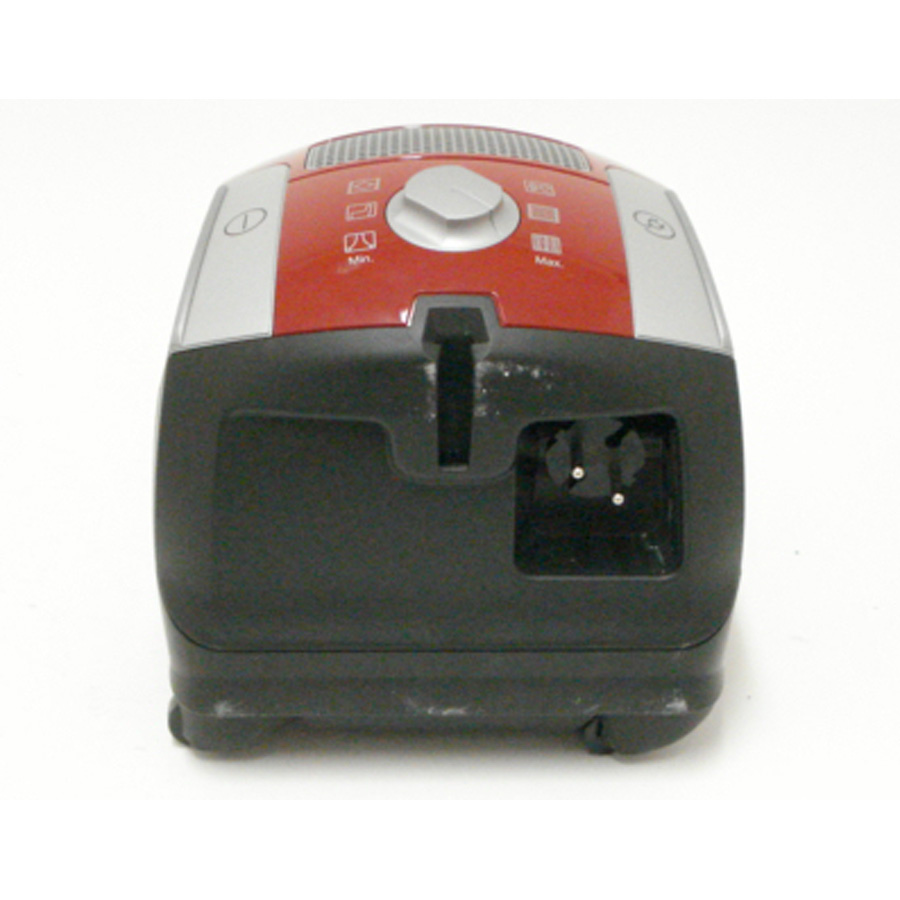 Miele Compact C1 Ecoline - Fixe tube arrière et sortie de câble