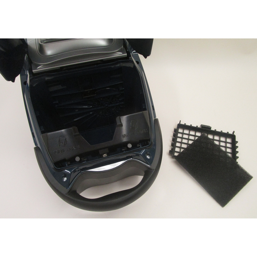 Rowenta RO7471EA Silence Force Effitech - Filtre entrée moteur sorti