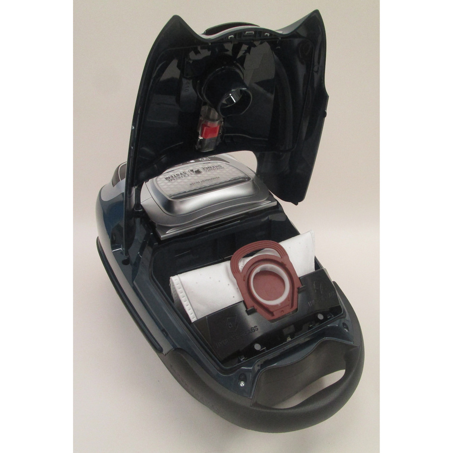 Rowenta RO7471EA Silence Force Effitech - Compartiment à sac ouvert