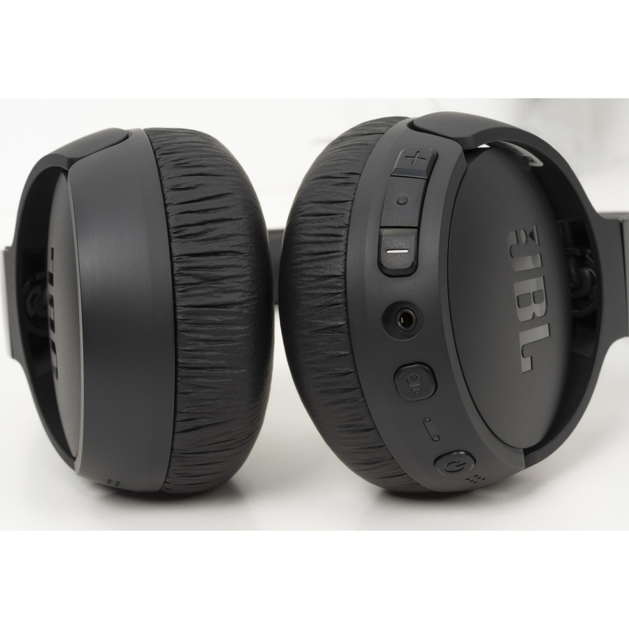 JBL Tune 670NC - Boutons de commandes