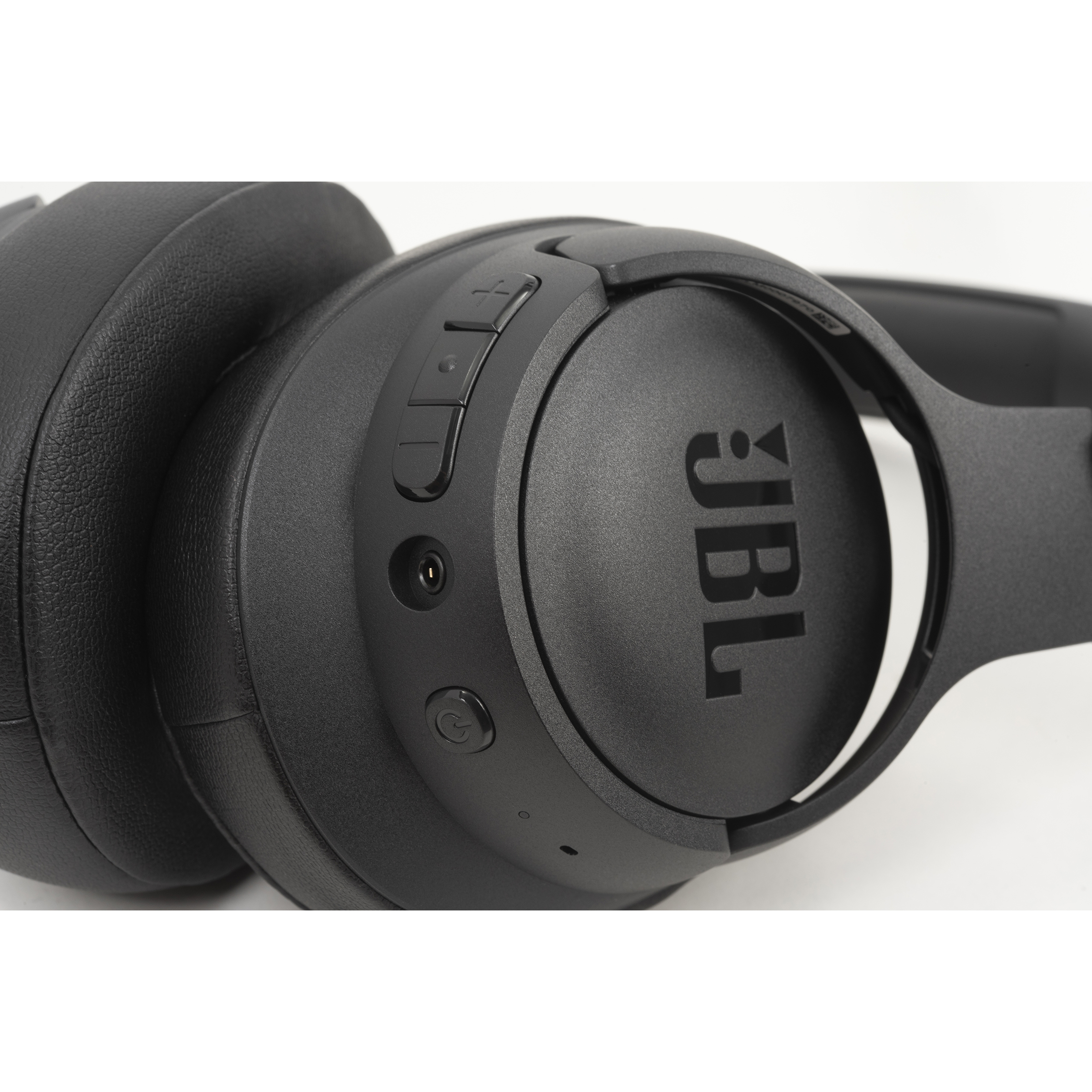 JBL Tune 720BT - Boutons de commandes