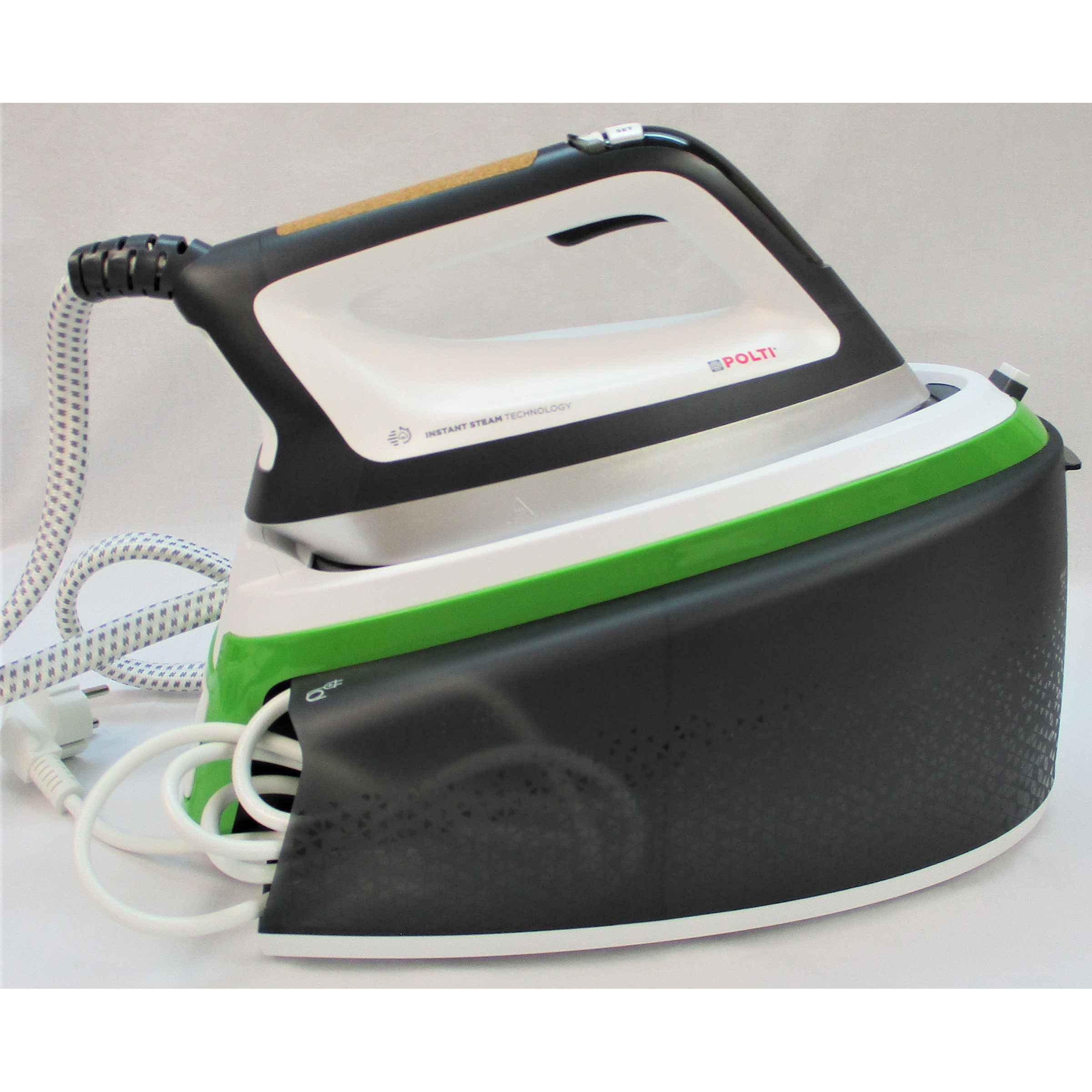 Polti VI50.20 Vaporella Instant - Compartiment de rangement du cordon électrique