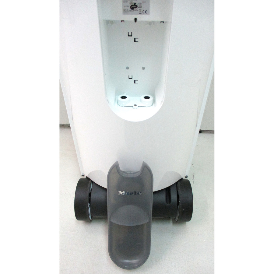 Miele B 4847 FashionMaster - Emplacement du réservoir amovible