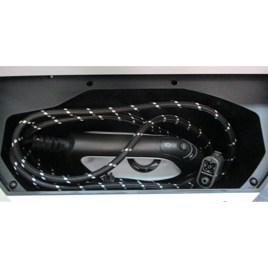 Miele B 4847 FashionMaster - Compartiment de rangement du fer