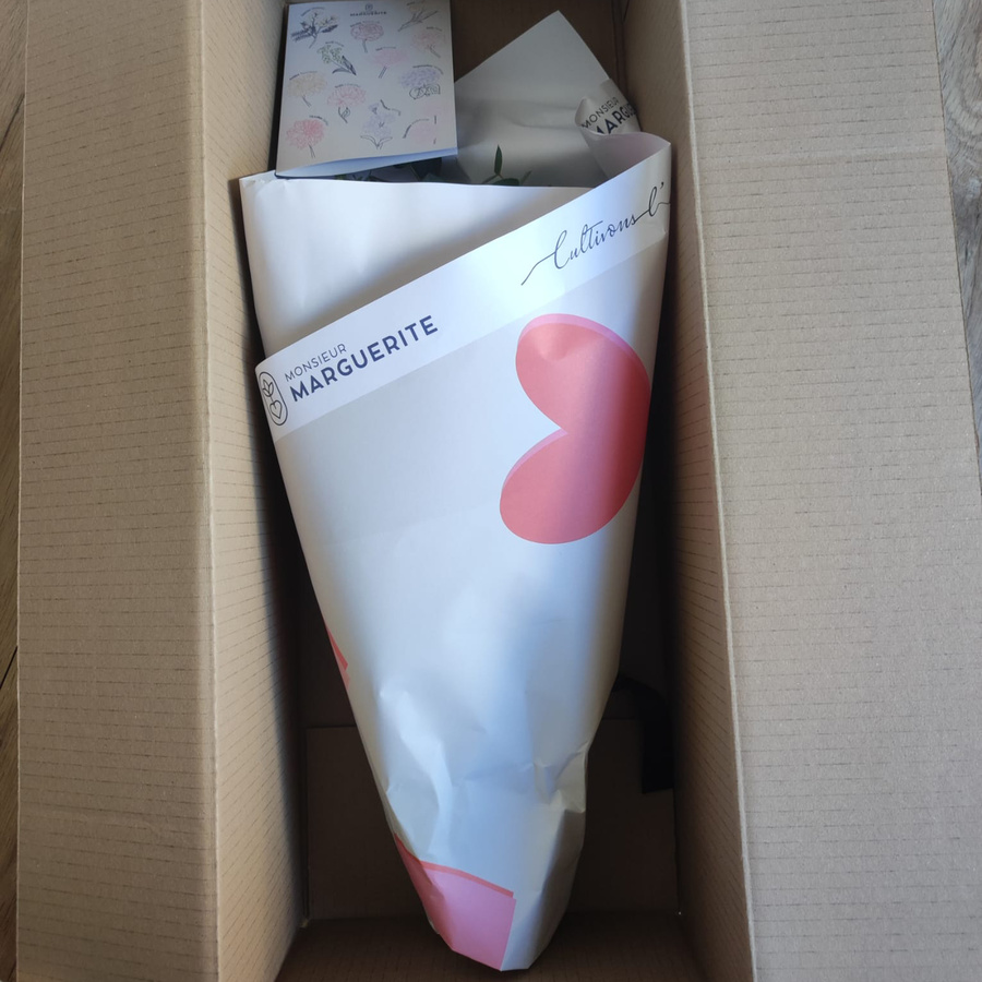 Monsieurmarguerite.com  - Livraison par un transporteur.