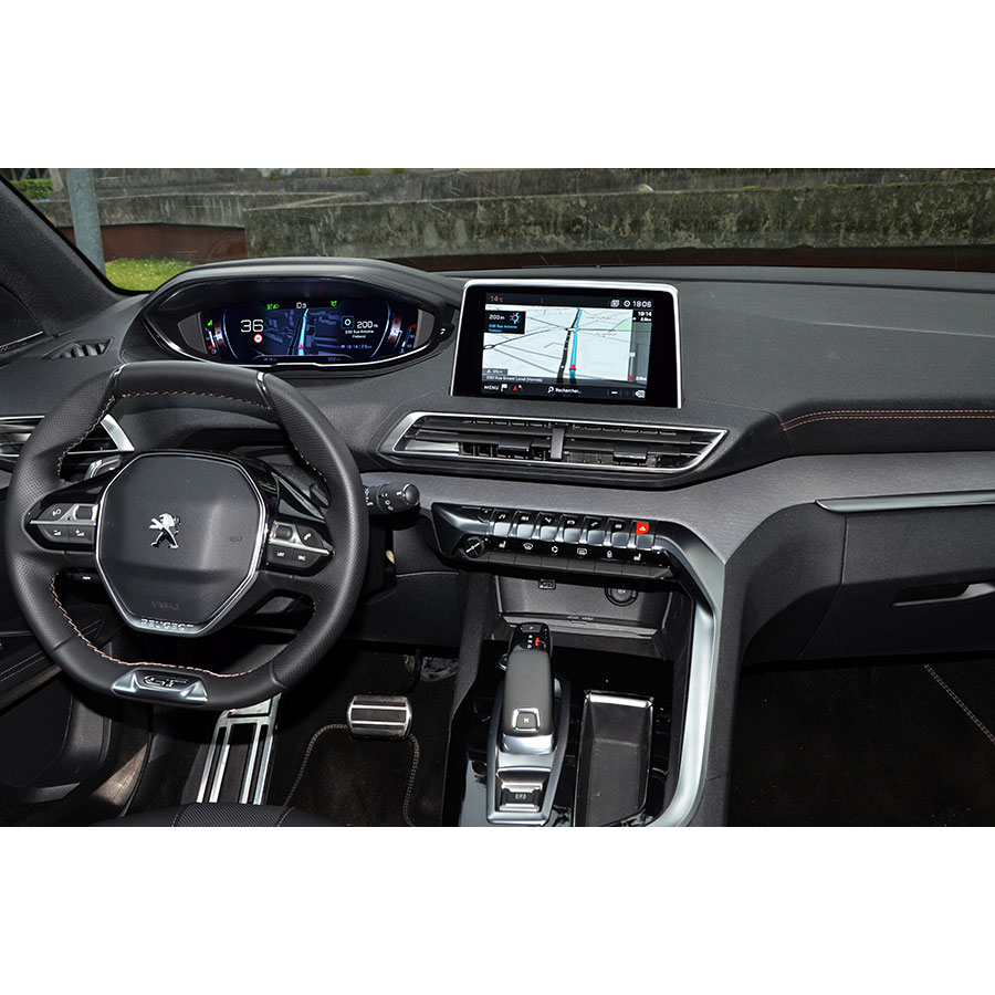 Peugeot Connect i-Cockpit (5008 GT2) - Tableau de bord