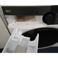 AEG LWR98B166X - Retrait du bac à produit