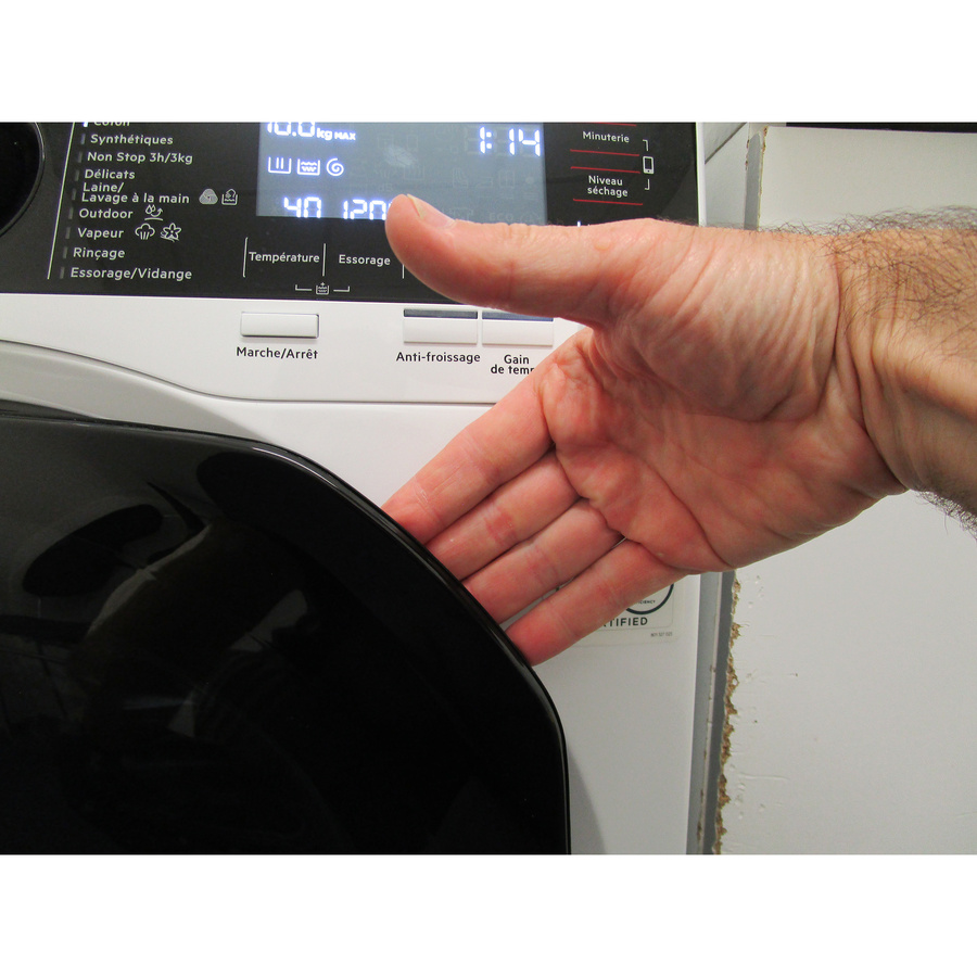 AEG LWR98B166X - Poignée d'ouverture du hublot