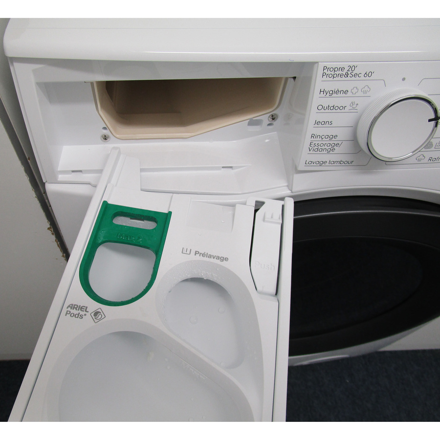 Electrolux EW7W3924SV - Retrait du bac à produit